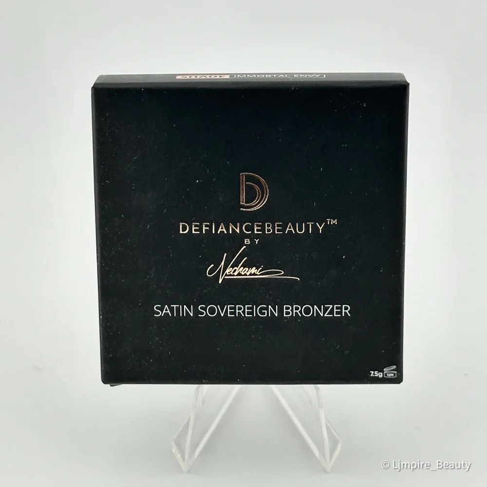 DefianceBeauty by Nechami Satin Sovereign Bronzer in Shade Immortal Envy NIB